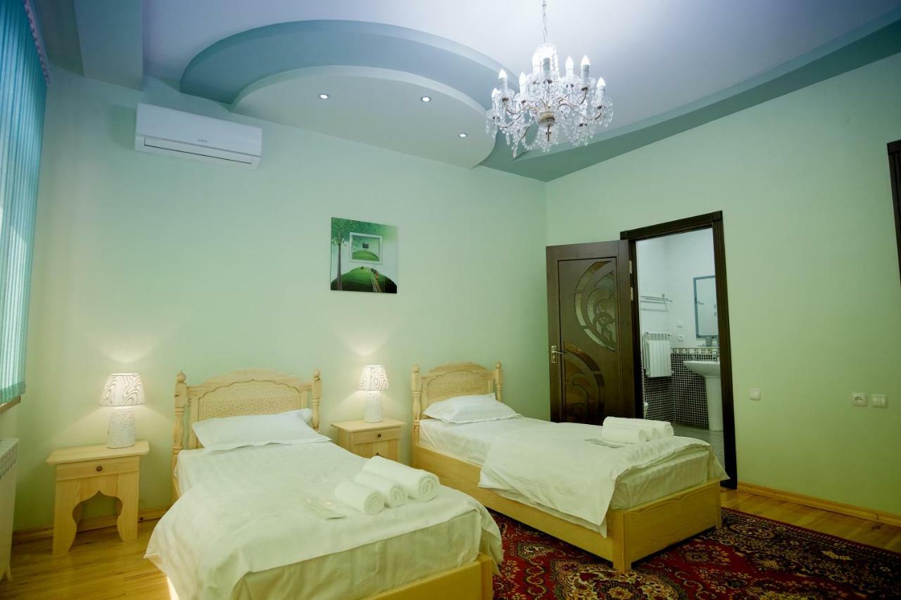 Hotel Ismail Bukhara Esterno foto